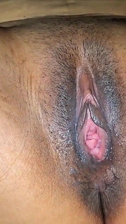 Bangladeshi Bangali Hindu boudi santa  -My pussy is so big and juicy. I want to get more pussy juice out. | Clip 1