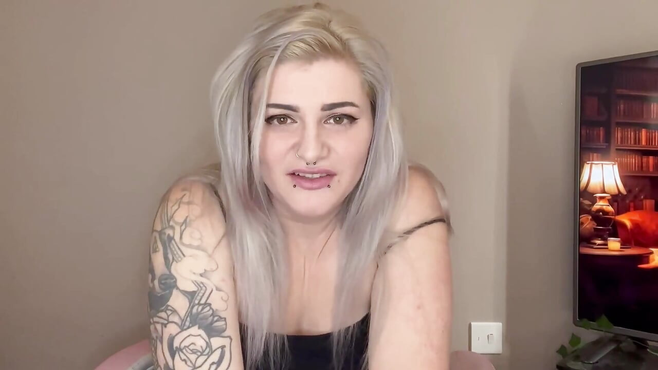 Cheating Girlfriend Makes You Eat a Guys Cum