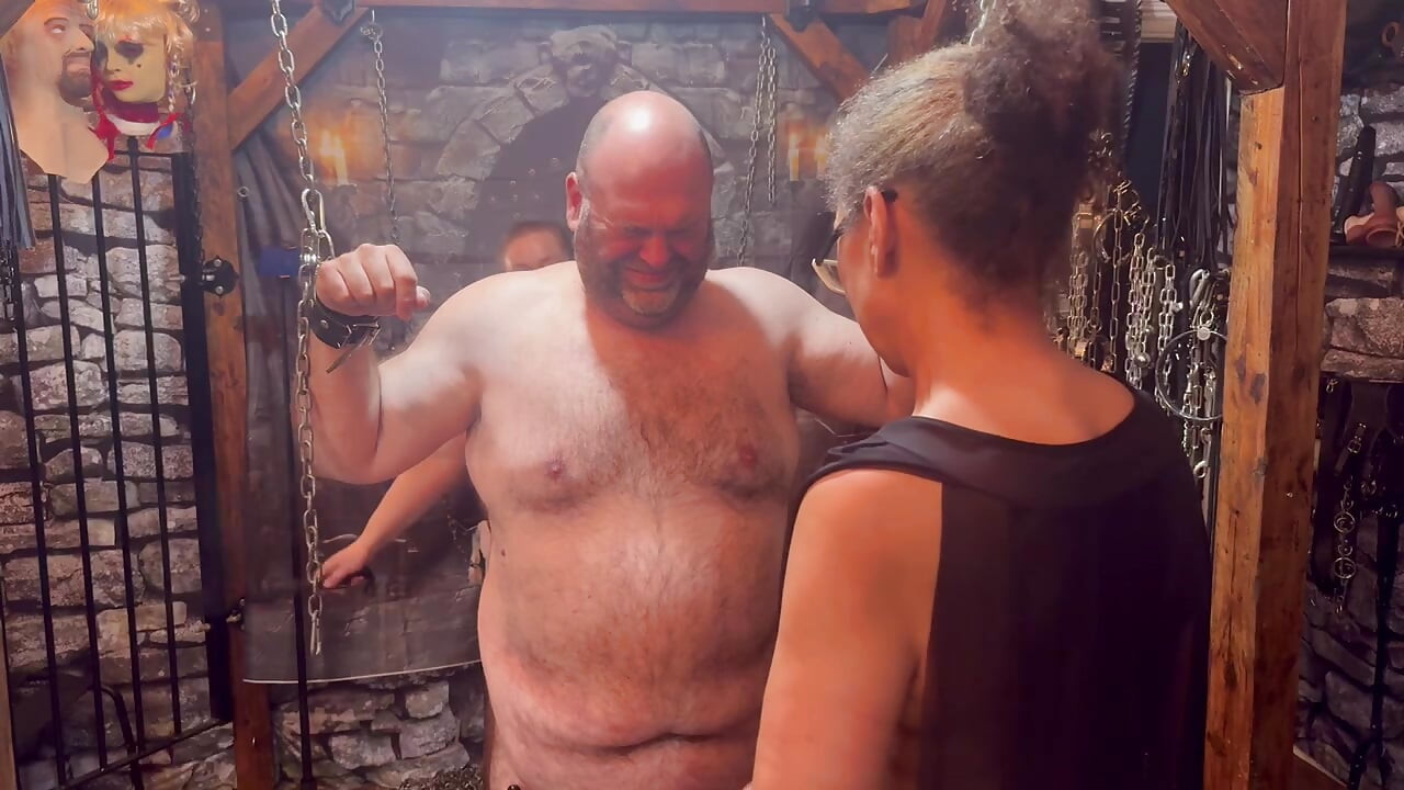 Lanisterbear gets busted PART 1