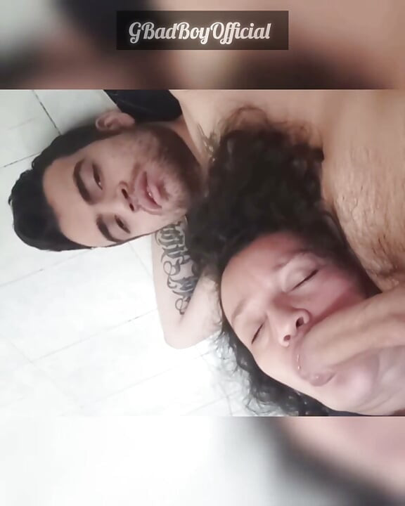 He sucks it before putting it up his ass - Anal Sex