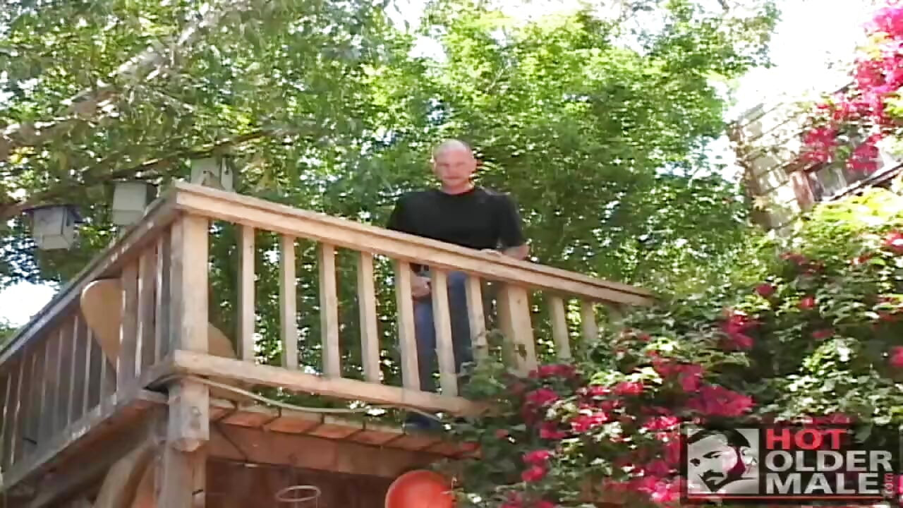 Pravi Muškarci 2 Blizu Muževne Gomile