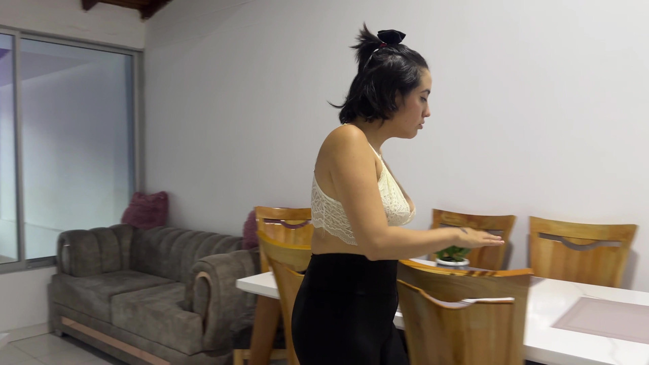 Stepbrother, Why Are You Naked? My Stepsister Gets Horny After Seeing Me Naked and We End up Fucking