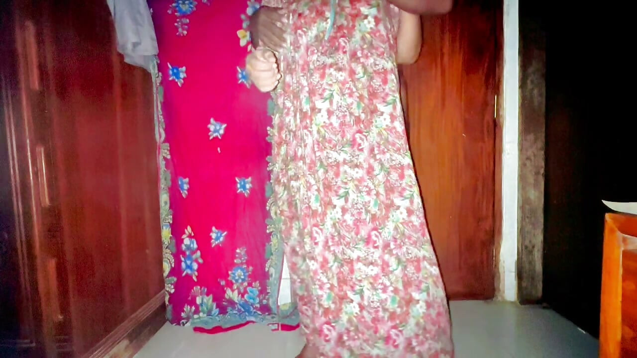 Asia couple sex video husbend wife.