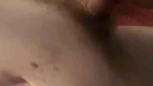 Oral seks, Gucci, Asyalı hepsini gırtlağına kadar alıyor, emiyor, yalıyor, evli kadın yatak odasında ağzındaki sert yarağı seviyor - xxxx