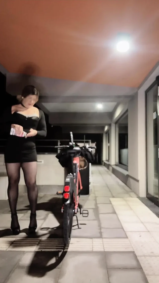 Sissy Compilation Outside drinking and pussy fuck in Public