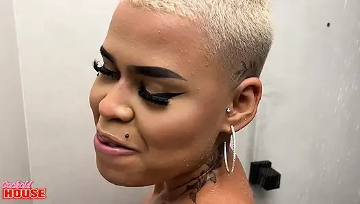 She Had Great Sex and Received Her First Anal Penetrations to Lose Her Virginity