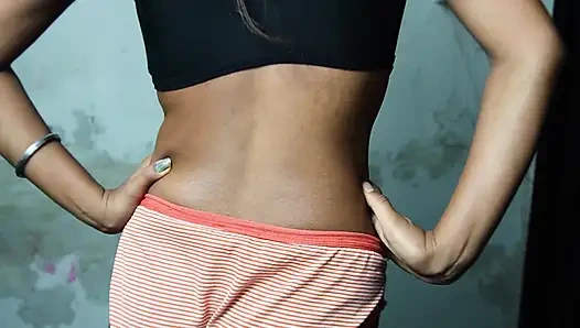 Üvey oğlum gelene kadar amımı yaladı.