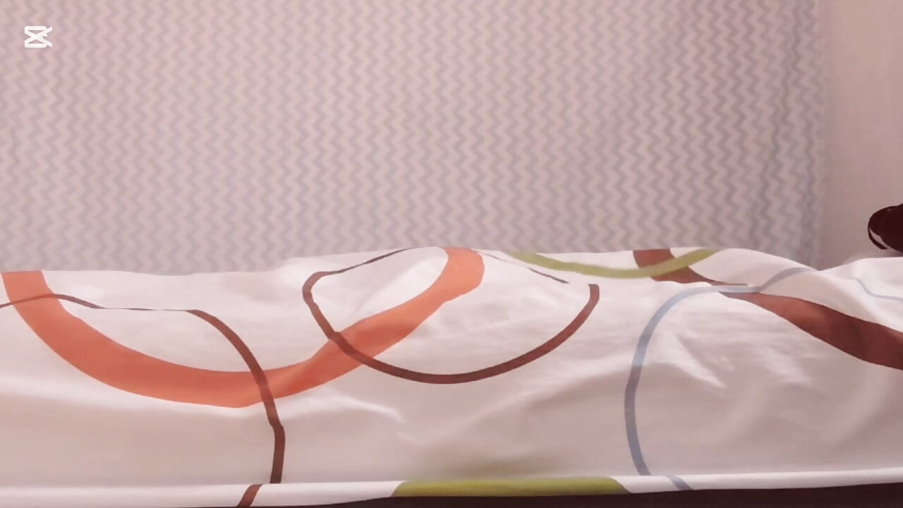 Tombul olgun götten sikiliyor