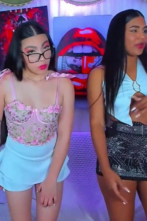 Extreme Lesbian Cunnilingus: Fingers and Tongue in Your G-spot