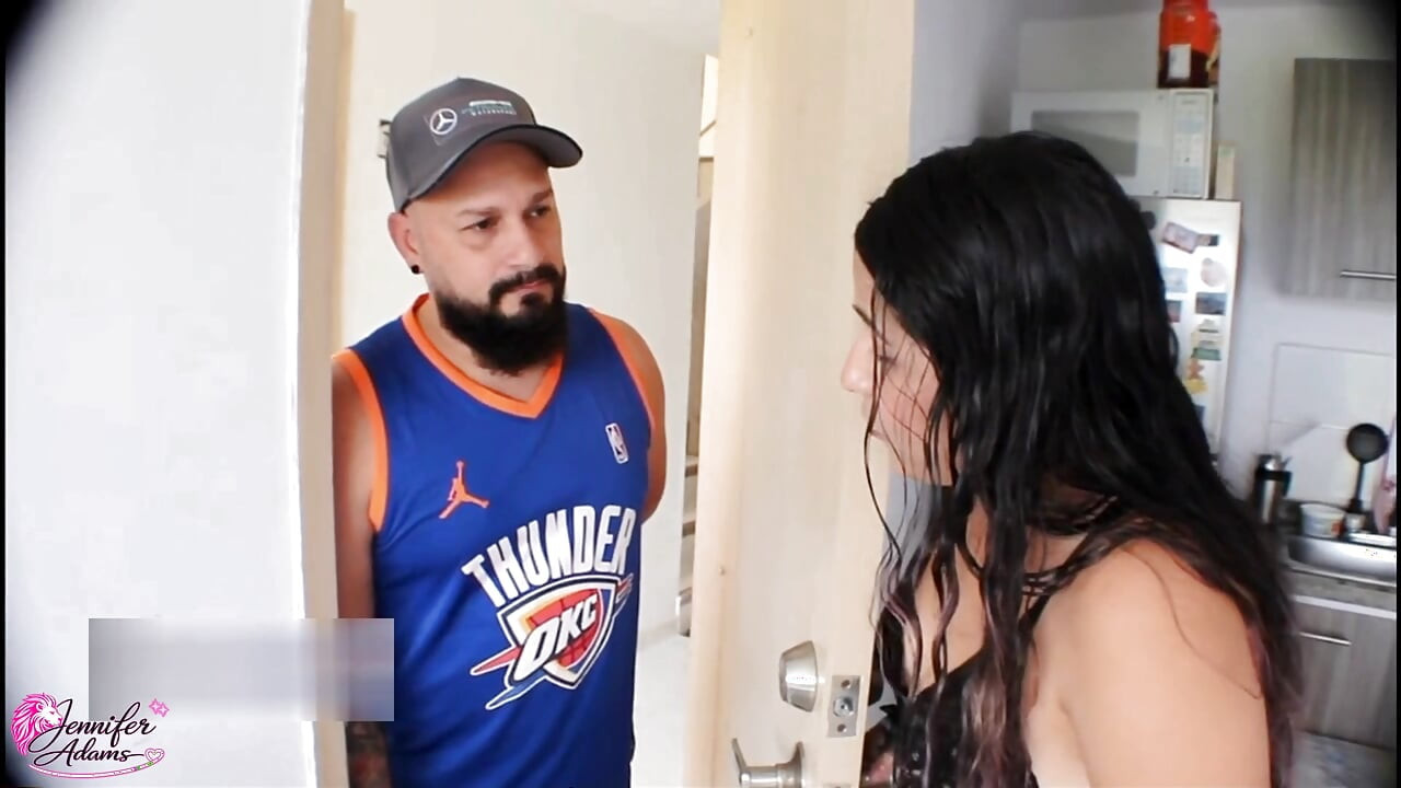 Meri sas janti hai ki meri premika mere prti bevpha hai aur mujhe use chodne aur uske sath aannd lene ke lie kahti hai - Porno español