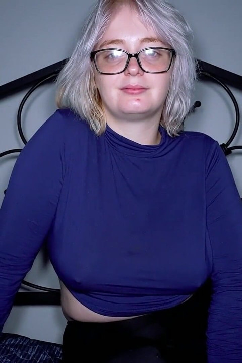 Annie Archer Curvy Blonde Coed Sloppy Rimjob Deep Anal Passion Heat!