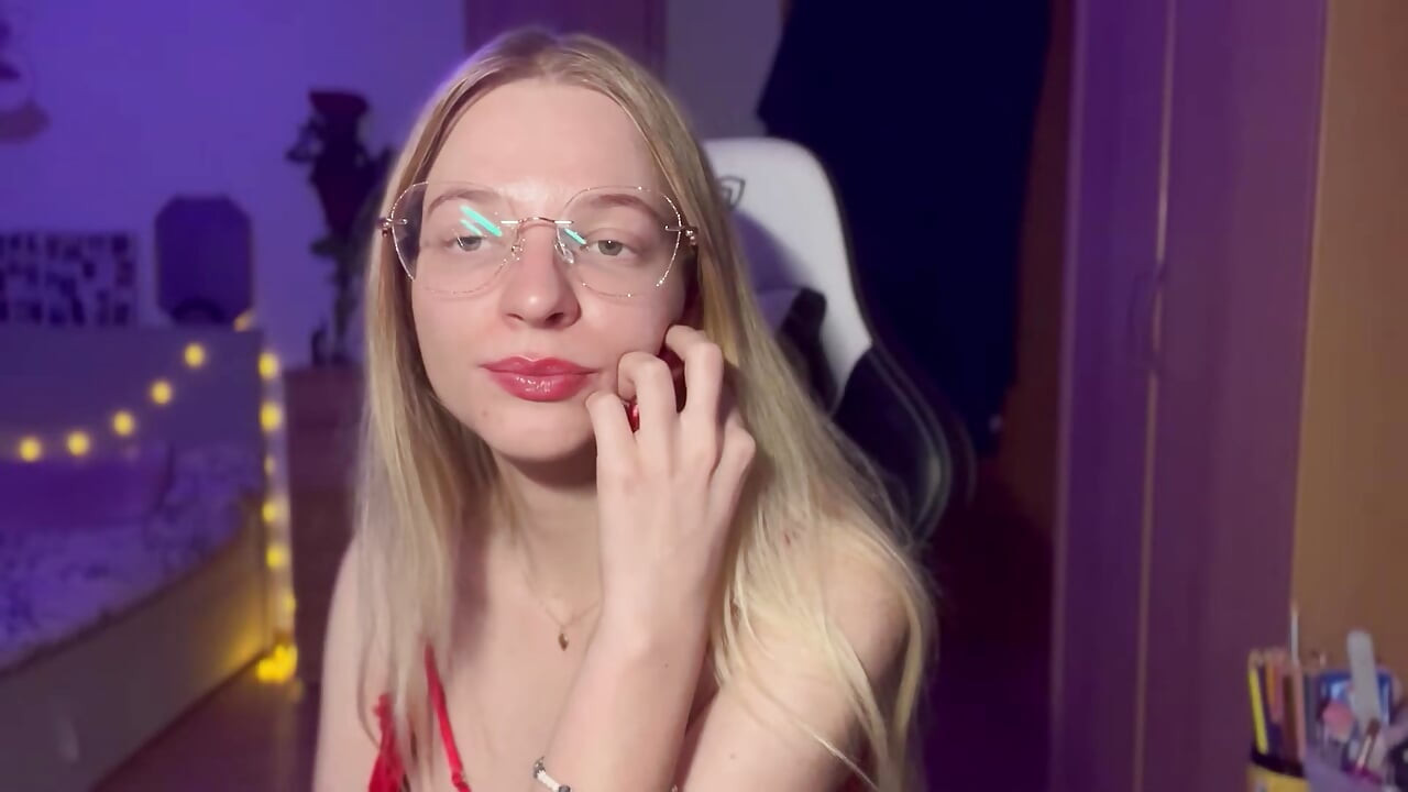 Mean Colleague Bullies You at Work Asmr Roleplay