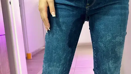 Wetting My Jeans in Front of My BF
