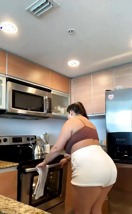 Dani Valentina ile canlı yayın