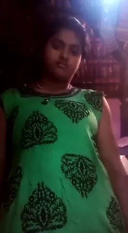 Sri Lanka 25 Years Show Her Big Boobs For Me In Viber