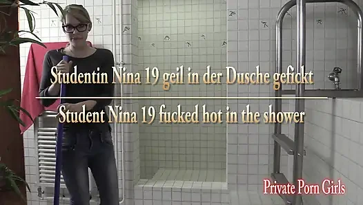 Öğrenci Nina 19 duşta ateşli sikiliyor