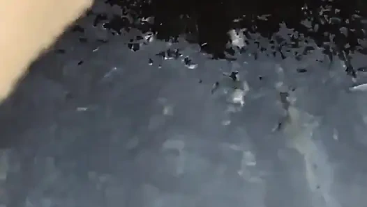 Я жестко трахнула у глорихола, пока куколд снимает на видео