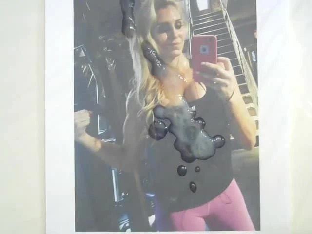 Charlotte Flair omaggio 1