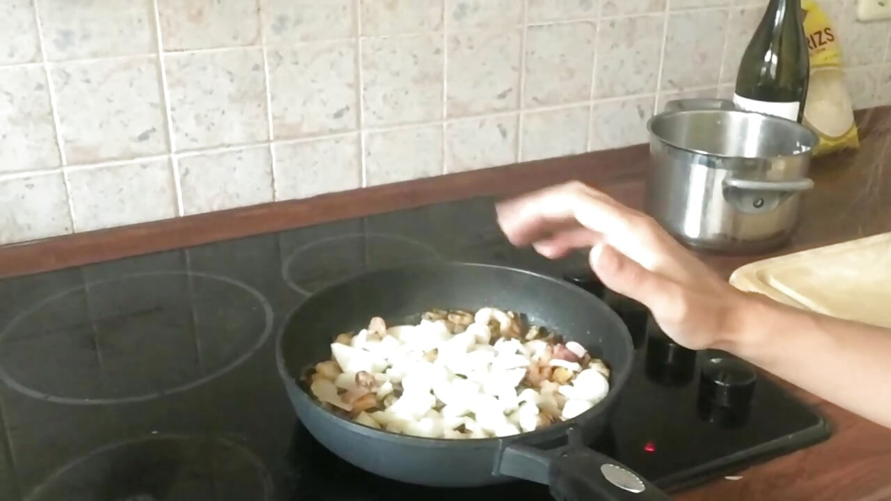 Cooking Naked