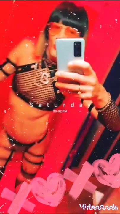 FLexX🥊FLEXx VaneSsaBiTCHx PariSChienneTrvprod⁷⁵⁰¹⁷ AMphiBiSauna