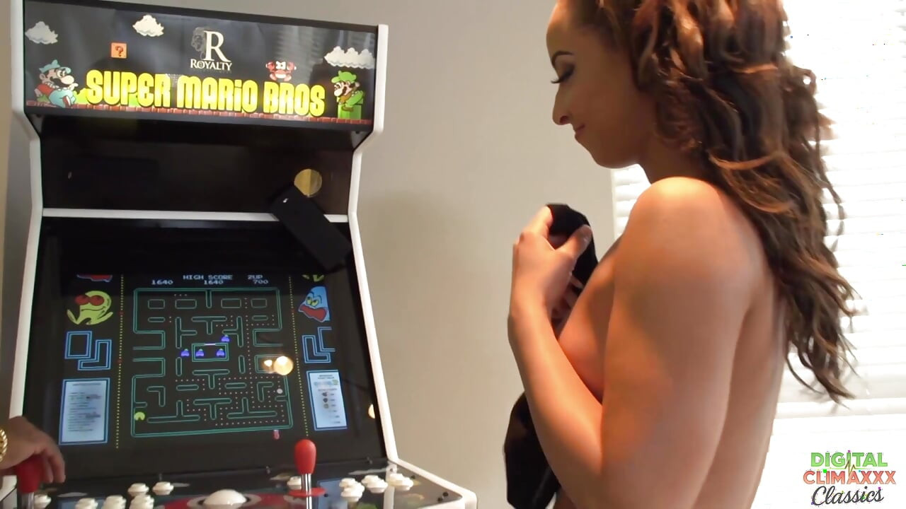 Throat Demon Teanna Trump Devours His Big Black Dick And Gets Her Tight Pussy Slammed