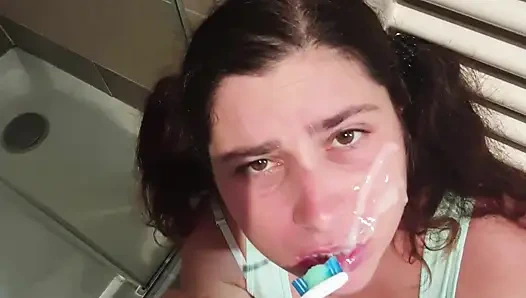 Stupid Stepdaughter Brushes Her Teeth with Cum, Stepdaddy Cheated Her