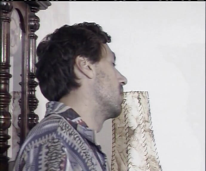 Ořezaná německá panenka šuká v nóbl salonu