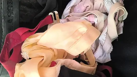 MY hot Hijab Stepmom Munni Begum Big Size Bra and Penty Collection Showing Homemade video recording after My Hijab Stepmom Munni