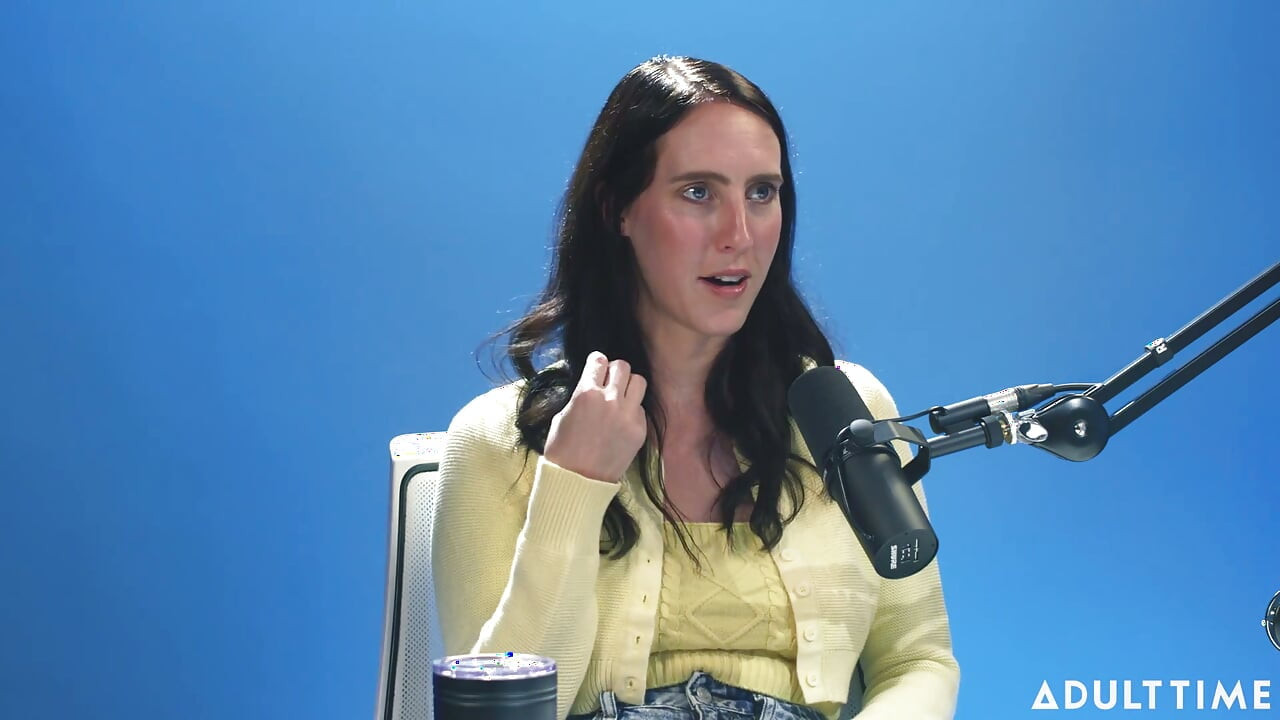 Cadence Lux: Authentic Orgasms & Self-advocacy