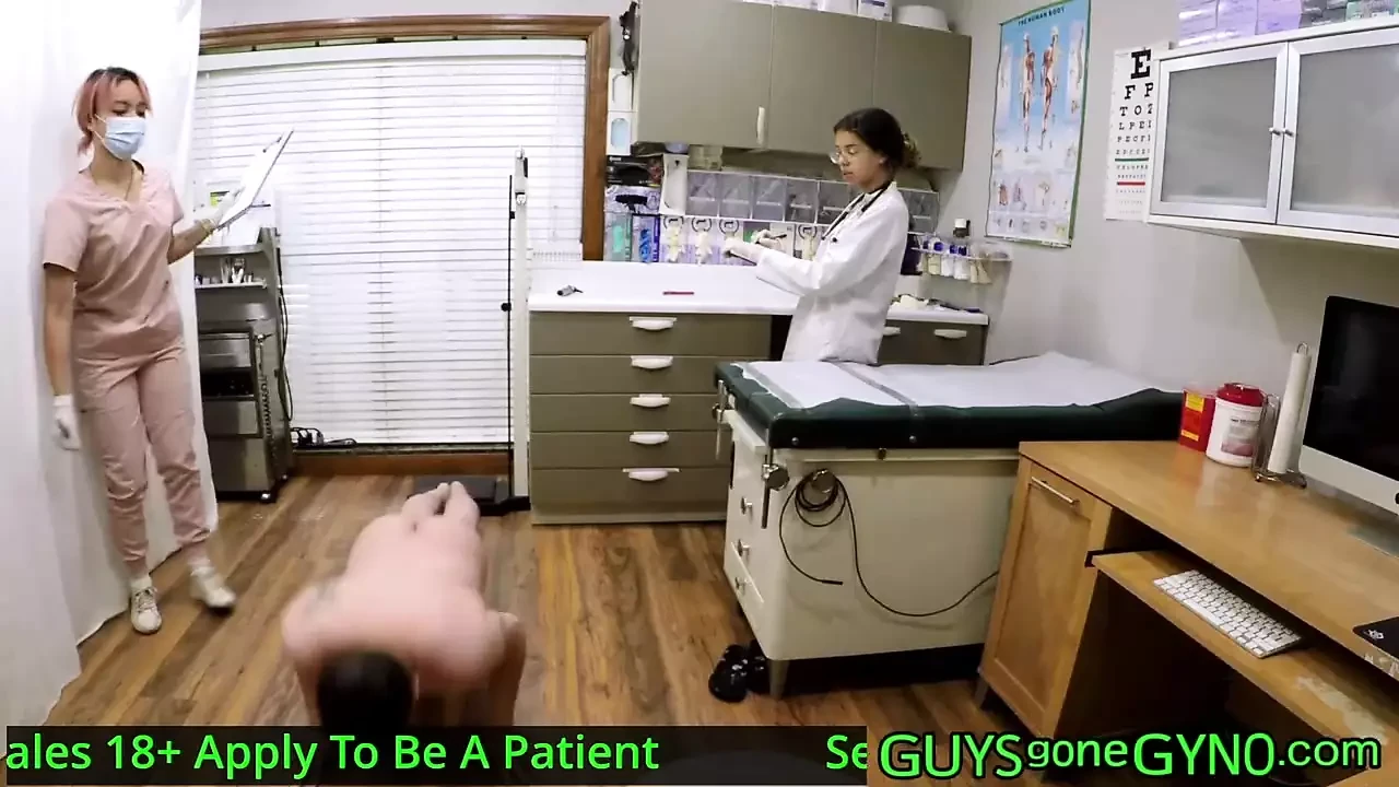 Menina do Canadá se muda para a América, mas deve passar por humilhante exame de imigração pela médica Channy Crossfire - guysgonegynocom