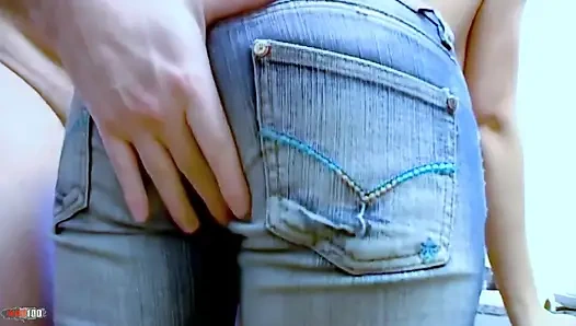 Krystal Wallas sekretärin mit mehreren aufgaben