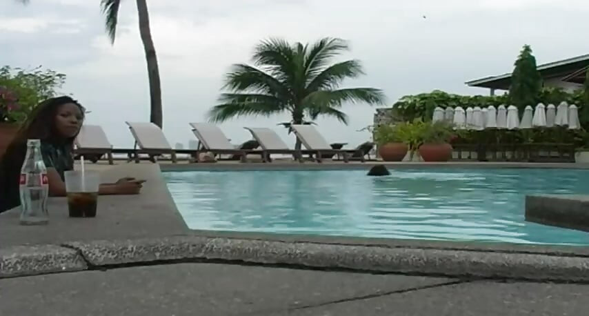 2 sexy Latina's presenting latex fetish in the pool and on the beach