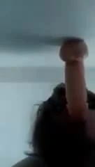 Кроссдрессер сосет дилдо