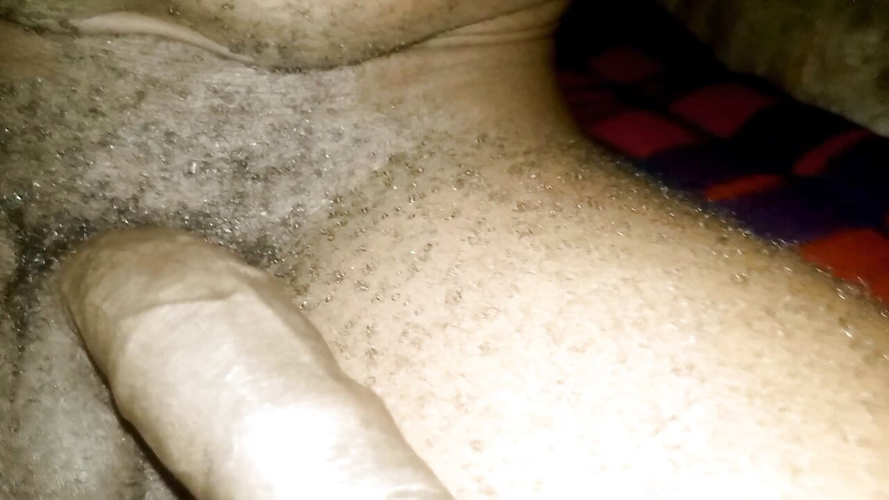 Night feeling moaning