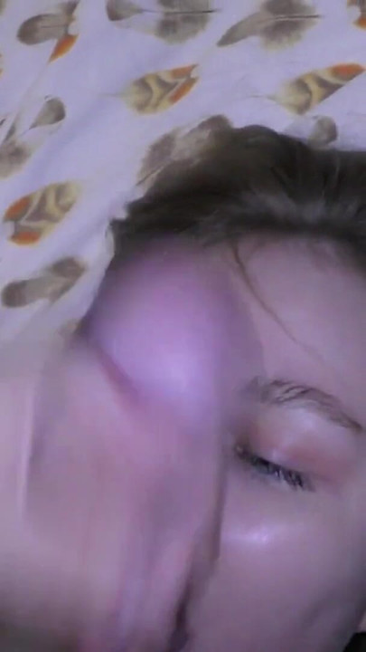 Quick wank & thick cum on teen face | Clip 1