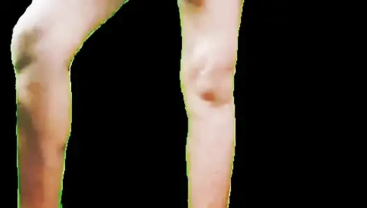 Bhabhi ji terlihat dalam tampilan yang sangat seksi dan menjadi telanjang, dia memijat susu besar, siap untuknya, menjadi sangat panas