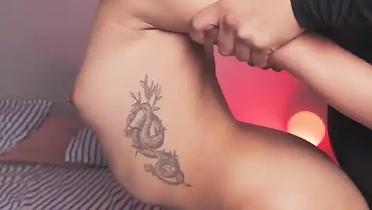 Tinder Girl Turns Out to Be a Slut and Gives Me Her Ass on the First Date