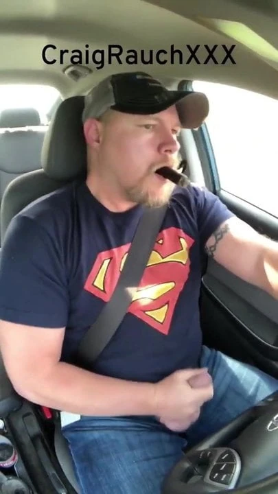 Cigar daddy hands free cumshot while driving