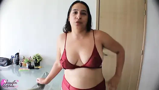 My horny milf neighbor masturbates outdoors and I record her so I can fuck her - Porno En Español