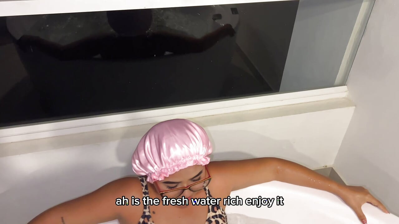 Stepmom Slut Bathes Naked with Stepson in Jacuzzi and Asks Him to Fuck Her