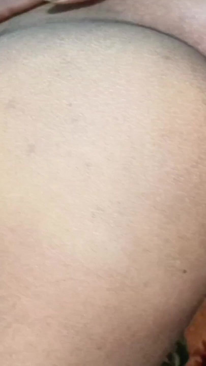 Kız arkadaşım büyük yarağımı emiyor ve sonra karımı sert sikiyorum ve gece şehveti bölüm4 | Klip 1