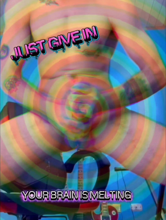 Melt you brain at the service of massive cock