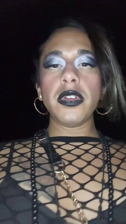 Pissing Tranny on Night Walk