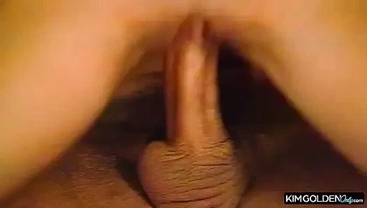 Leidenschaftlicher Blowjob und Tittenlecken