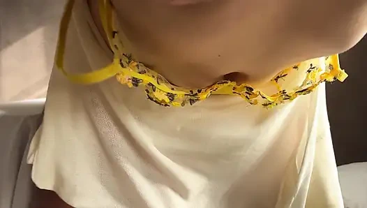 Saya mempercayai istri saya untuk mencukur bola saya