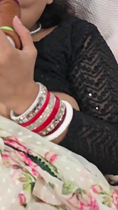 new married desi bhabhi ne khud se chut ka pani nikala | Clip 3