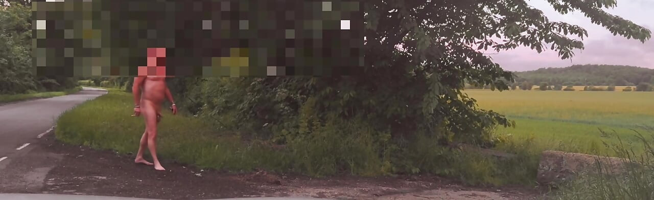 3 sort clips of me naked in public in daylight