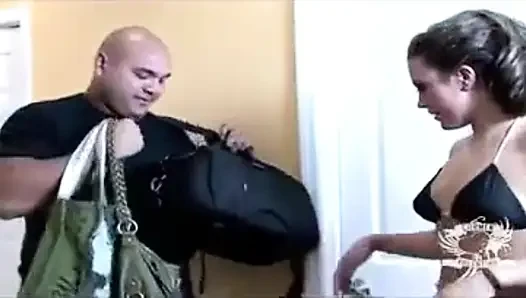 Кармен Валентина. Сосание члена в стрип-клубе