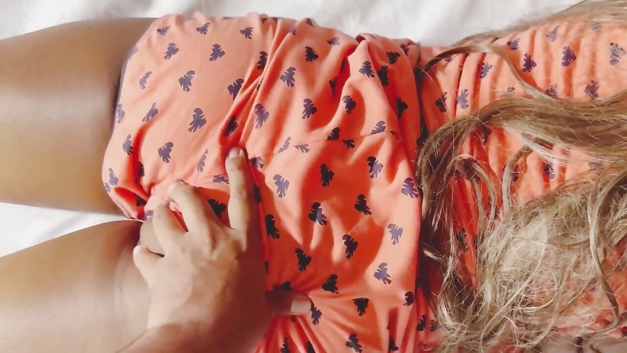 Stepsister Wants Me to Fuck Her Hardly - Hindi Audio