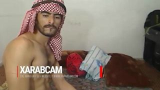 Arabski mistrz gejowski dla dziwki, 8 cali do przełknięcia - arabski gej